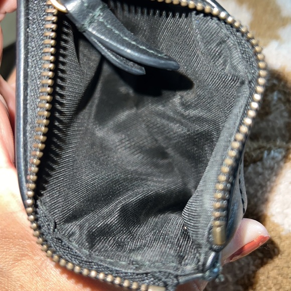 GUCCI MARMONT WALLET “USED” but BARELY❤️ - Picture 4 of 5